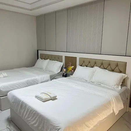 Oyustay Clark Terrace Condo Staycation With 2 Beds Near Airport Hann Casino Fort Stotsenburg Exterior photo